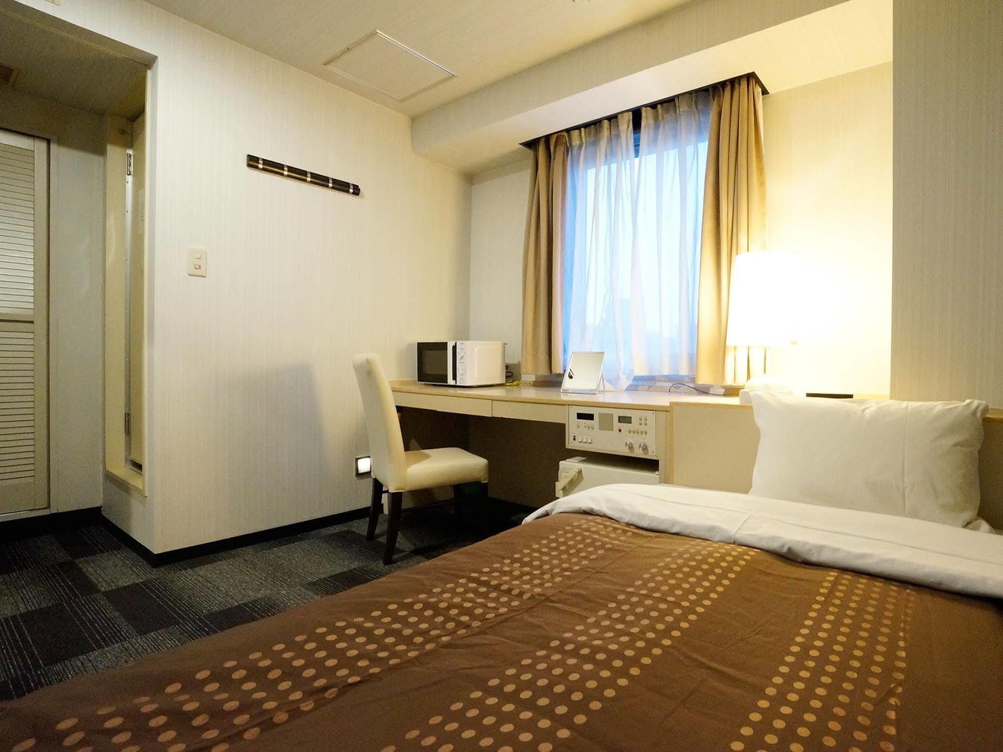 Livemax Kyoto Gojo Hotel Exterior foto
