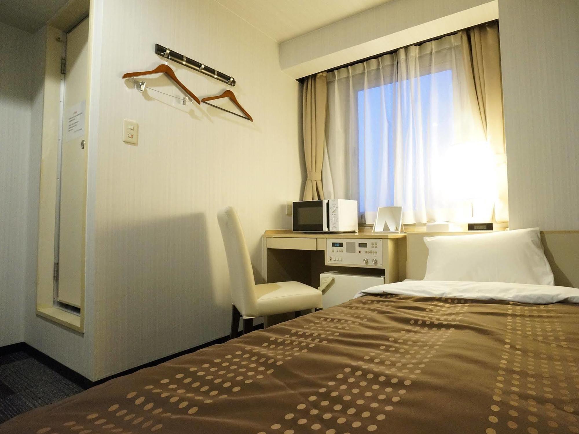 Livemax Kyoto Gojo Hotel Exterior foto