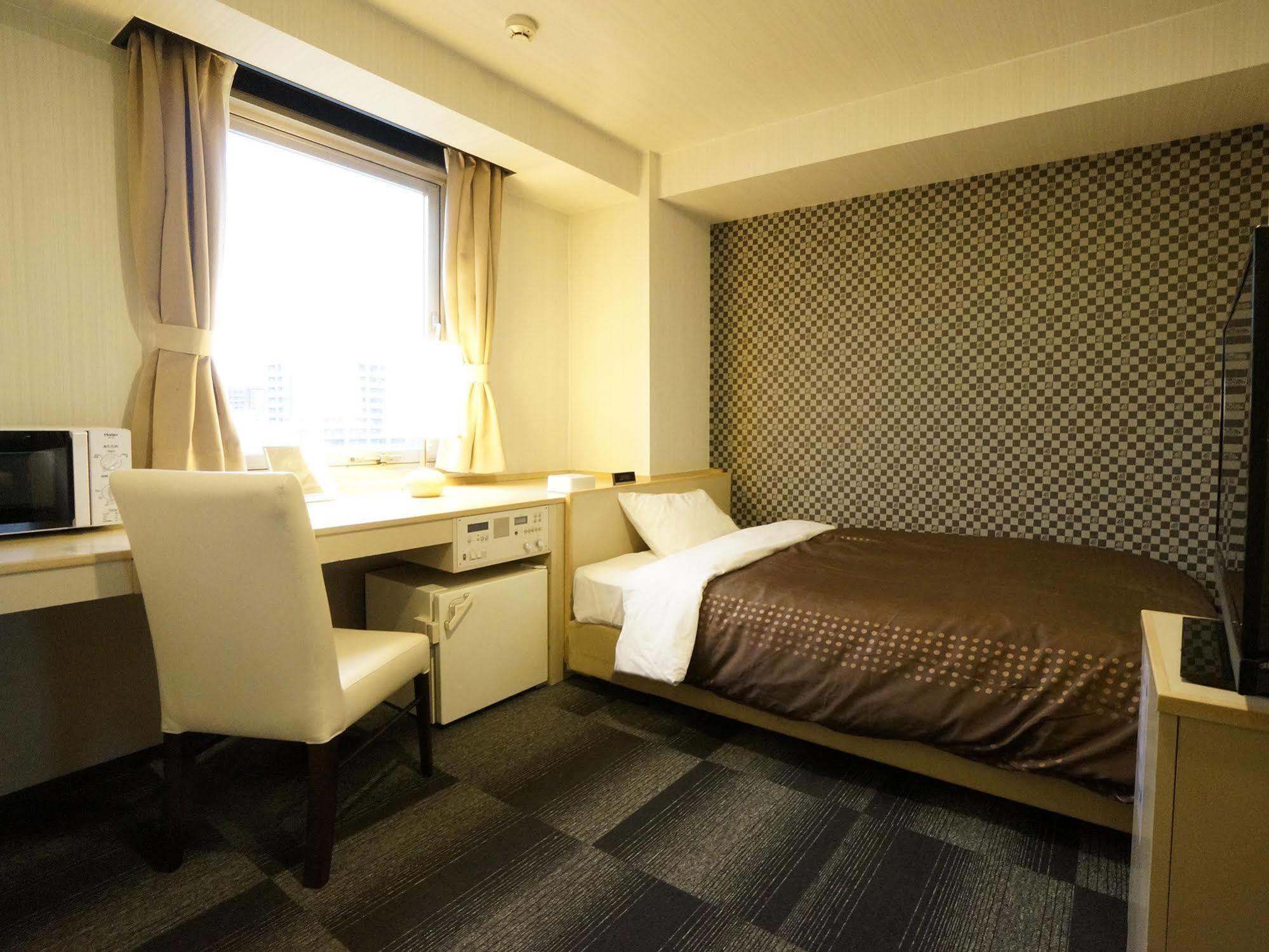 Livemax Kyoto Gojo Hotel Exterior foto