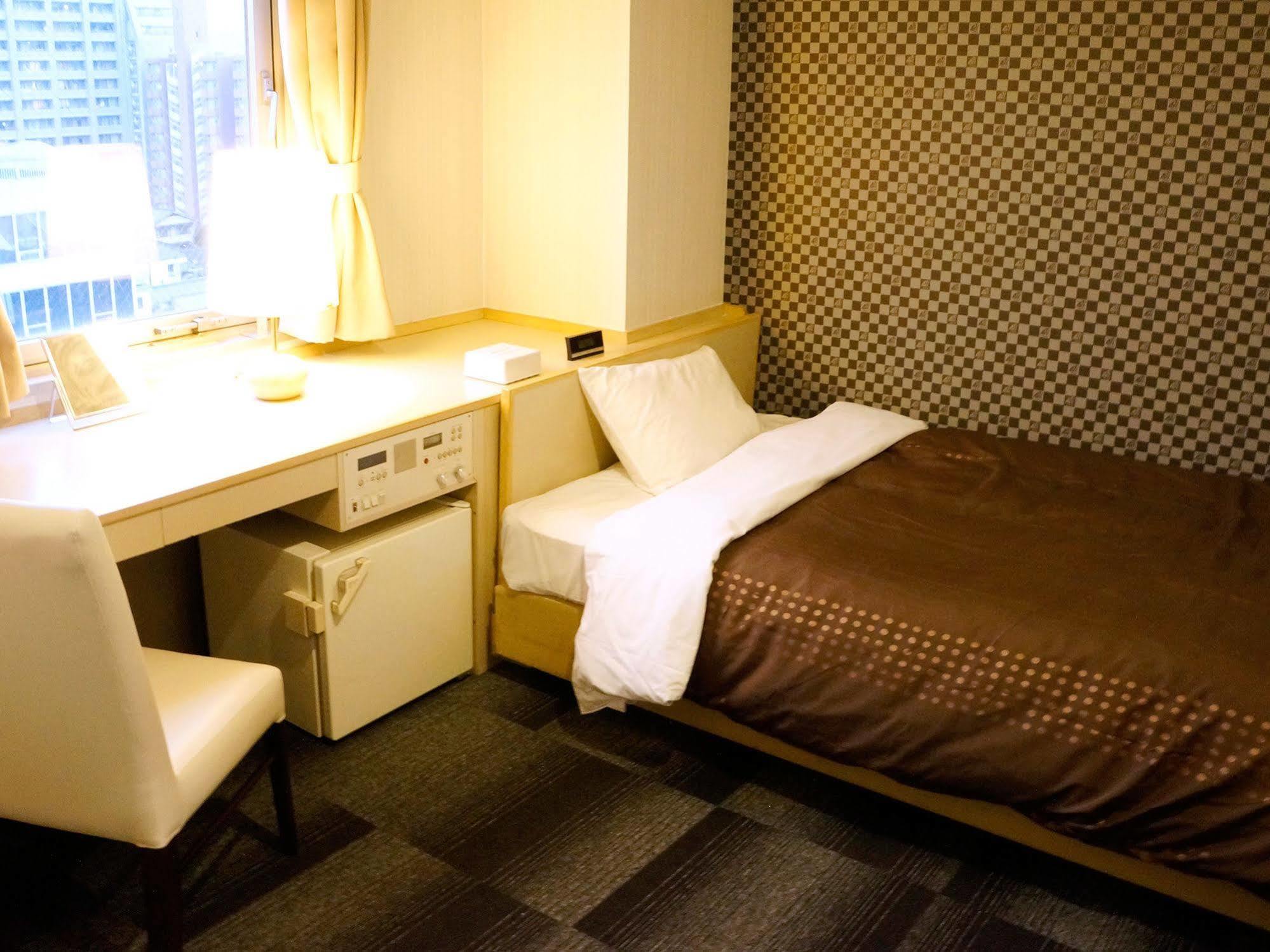 Livemax Kyoto Gojo Hotel Exterior foto